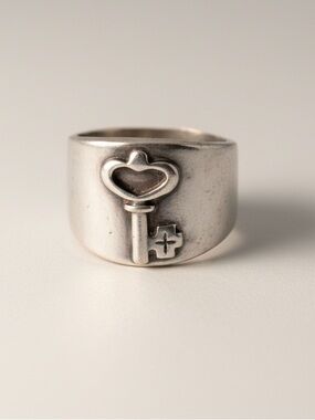 RARE James Avery wide heart key cross ring